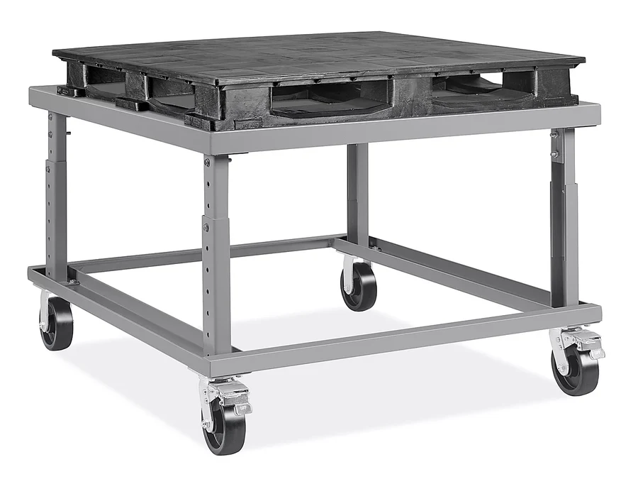 Mobile Pallet Stand